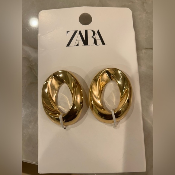 Zara circular piece earring NWT ✨😍😍 - Picture 6 of 8